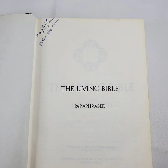 The Living Bible Paraphrased Book Padded Hardcover Edition 1973 - Picture 9 of 9